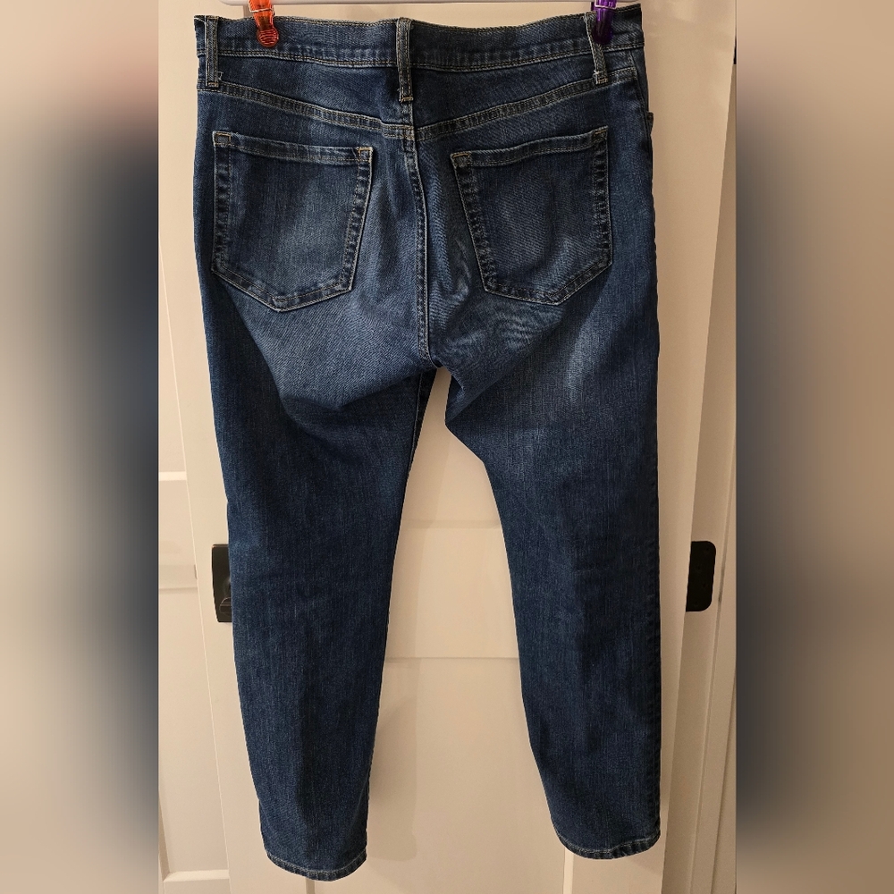 Amazon Essentials Men's Blue Denim Straight Skinny Jeans 34Wx29L